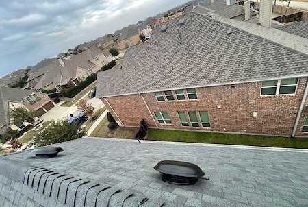 Signs You Need a Roof Replacement and How to Choose a Roofer Near Me in Fate, Texas
